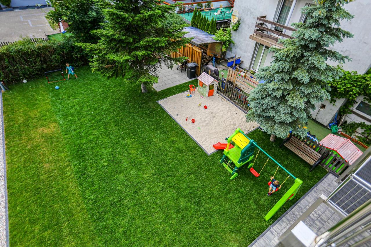Apart Baltyk Pokoje & Apartamenty Леба Экстерьер фото