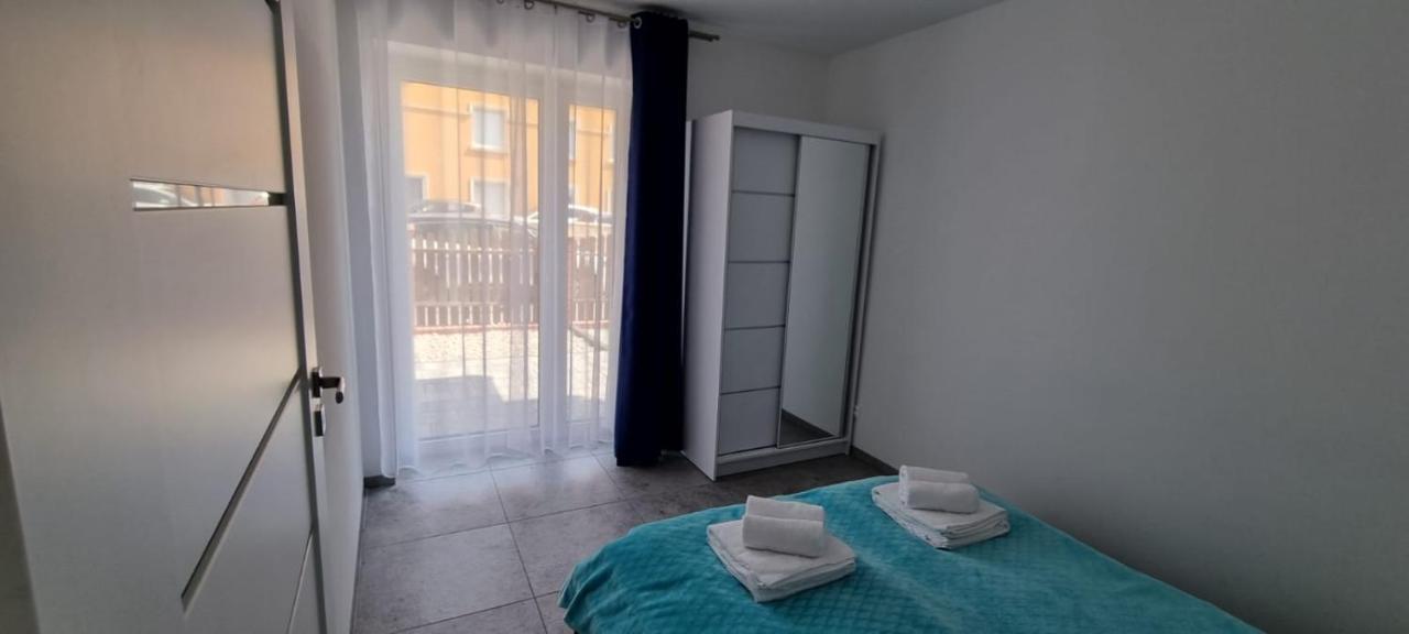 Apart Baltyk Pokoje & Apartamenty Леба Экстерьер фото